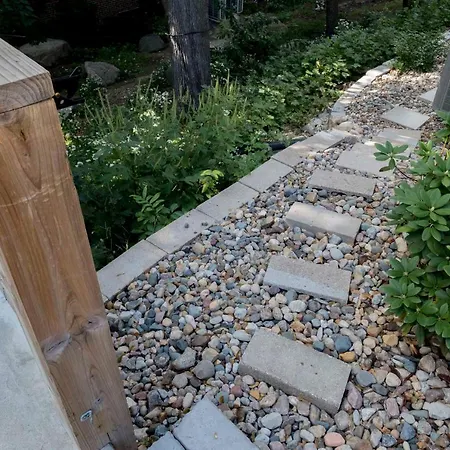Historical Oscar Lofquist House In The Heart Of Des Moines Apartment Exterior photo